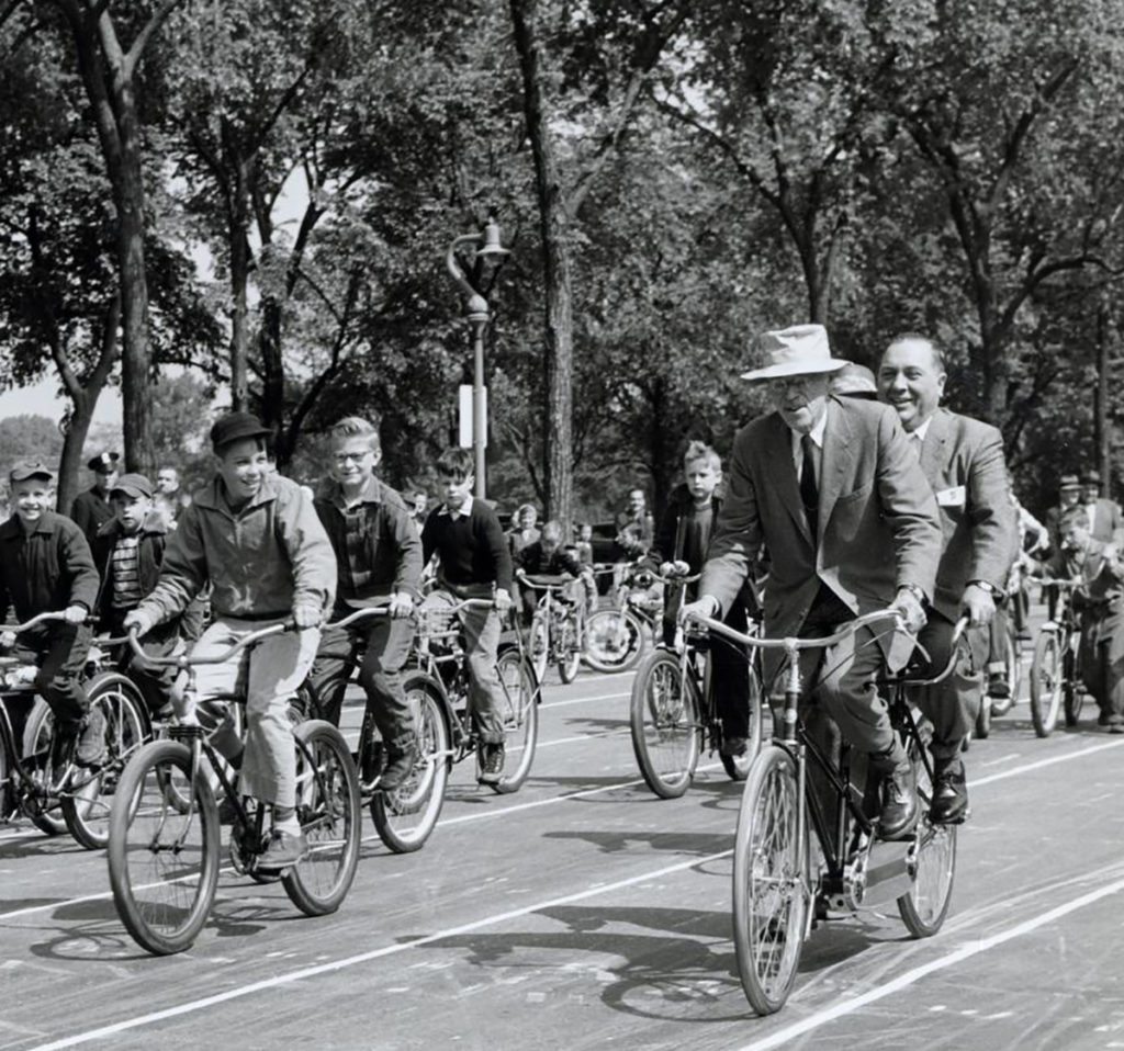 Dr. Paul Dudley White (front) pedals with Chicago’s Mayor Richard Daley at the 1956 opening of the Ogden Avenue bicycle path. Photo: UIC